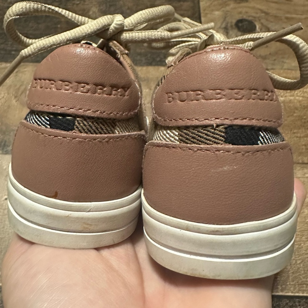 Burberry Toddler Sneakers - Picture 4 of 9